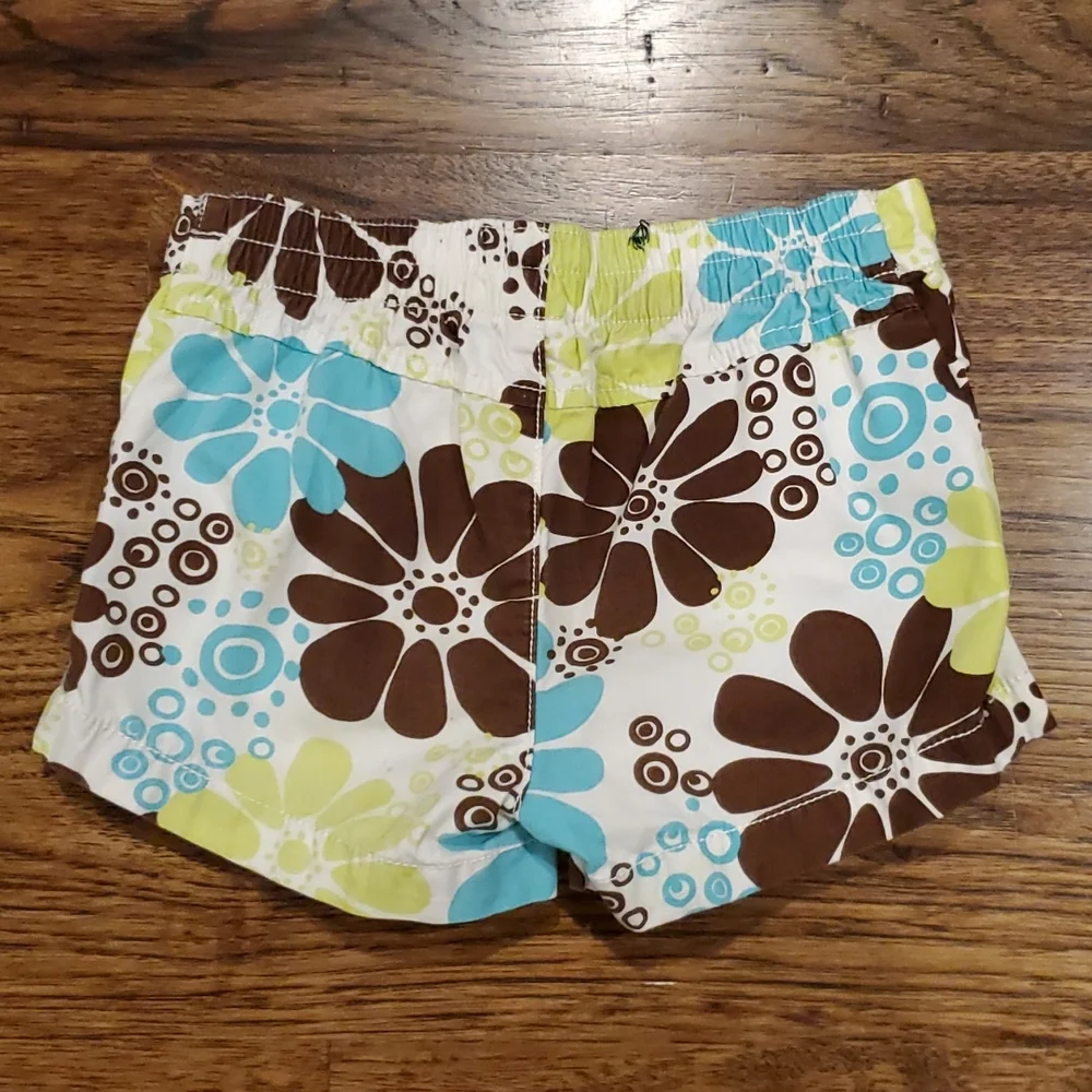 Girls Carter's brown, lime, & blue floral shorts size 24M